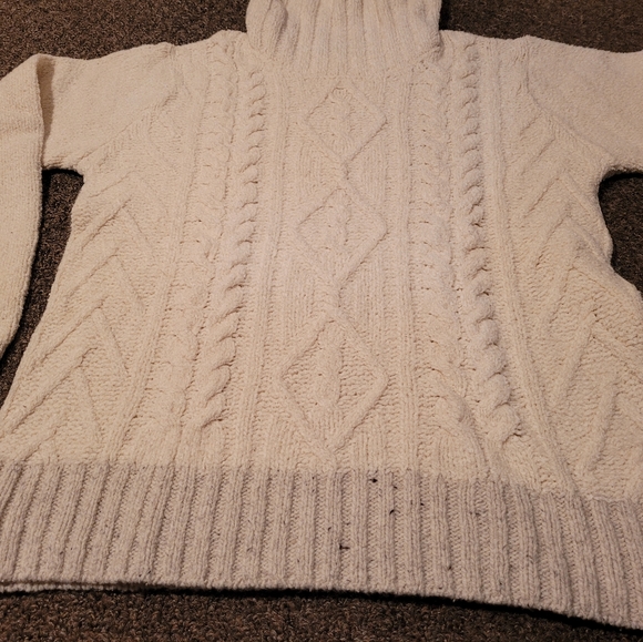 Irelands Eye White Cable Knit Turtle Neck Sweater - Picture 4 of 11